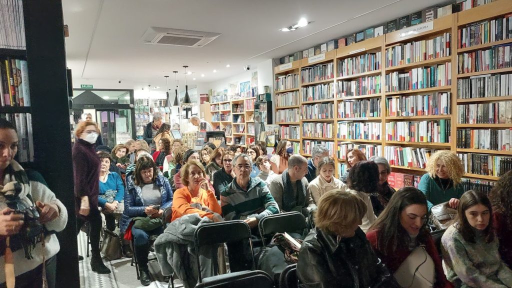 Fotografía del público asistente al acto